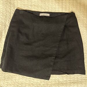 Abercrombie & Fitch Black Mini Skirt
